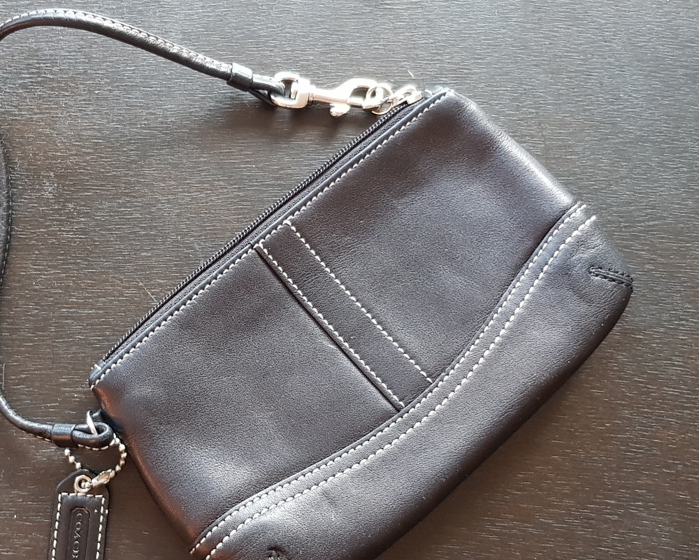 Wristlets - Picture 4 of 7